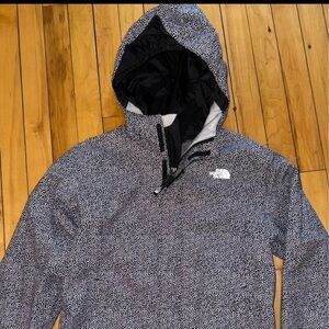 Kids Large The North Face jacket excellent condition no flaws super cute